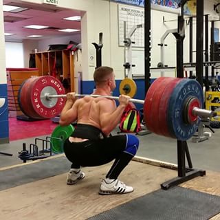 Front Squat or Back Squat: Which is Better? 